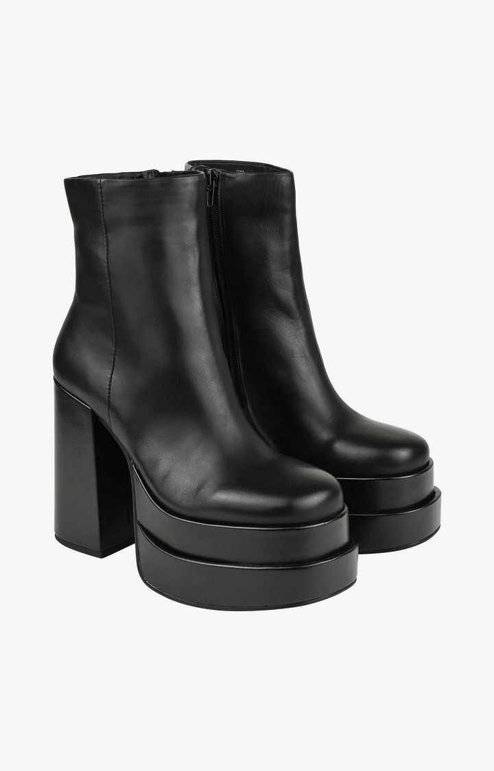 Cobra Black Boots