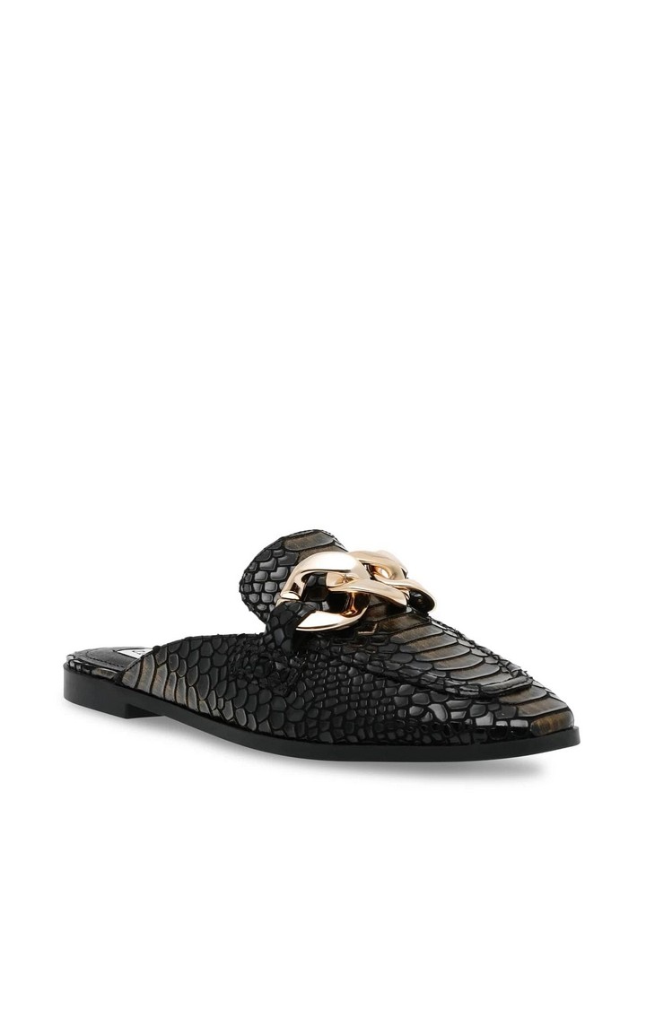 Cally Black Closed Flats & Ballerinas