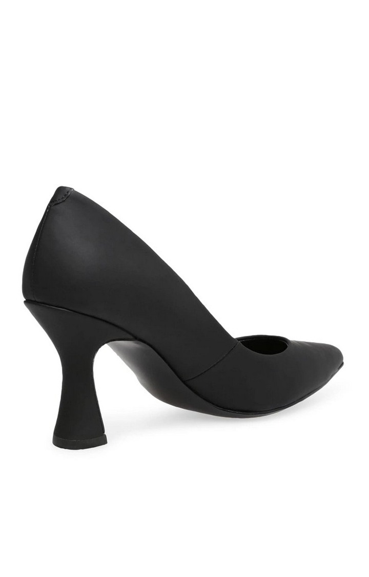 Notary Black Pumps