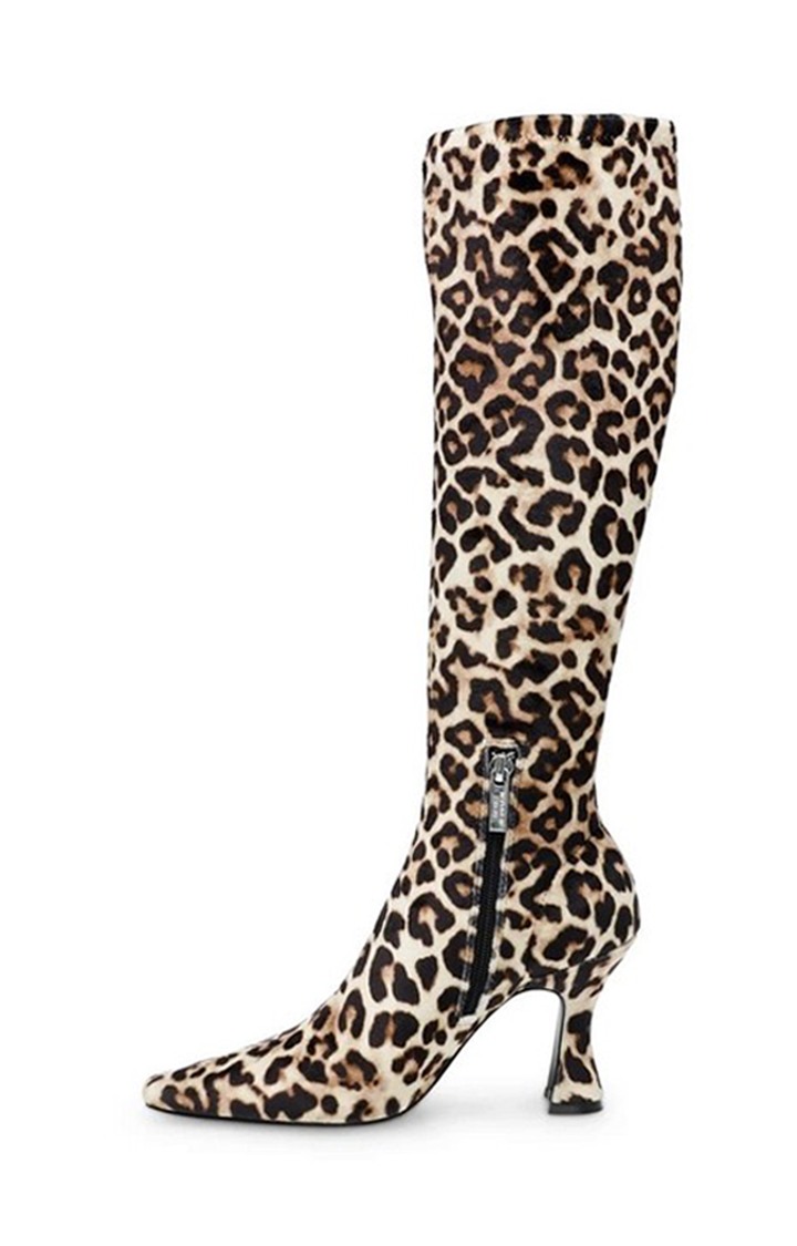 Savvy Yellow Boots