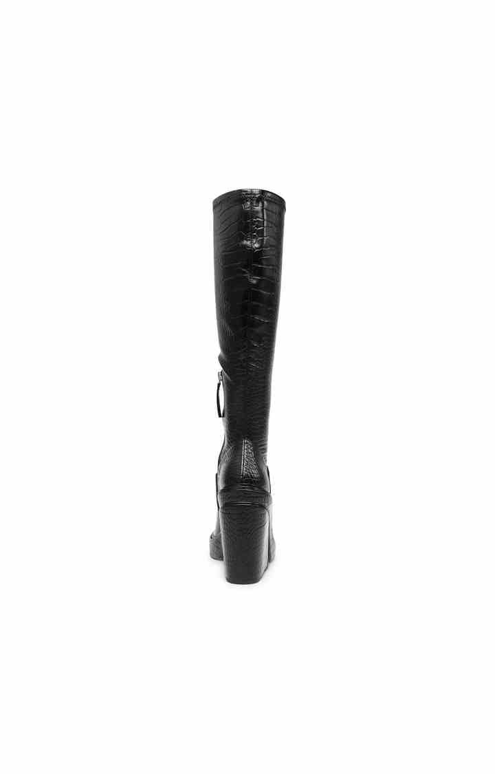 Aligned Black Boots