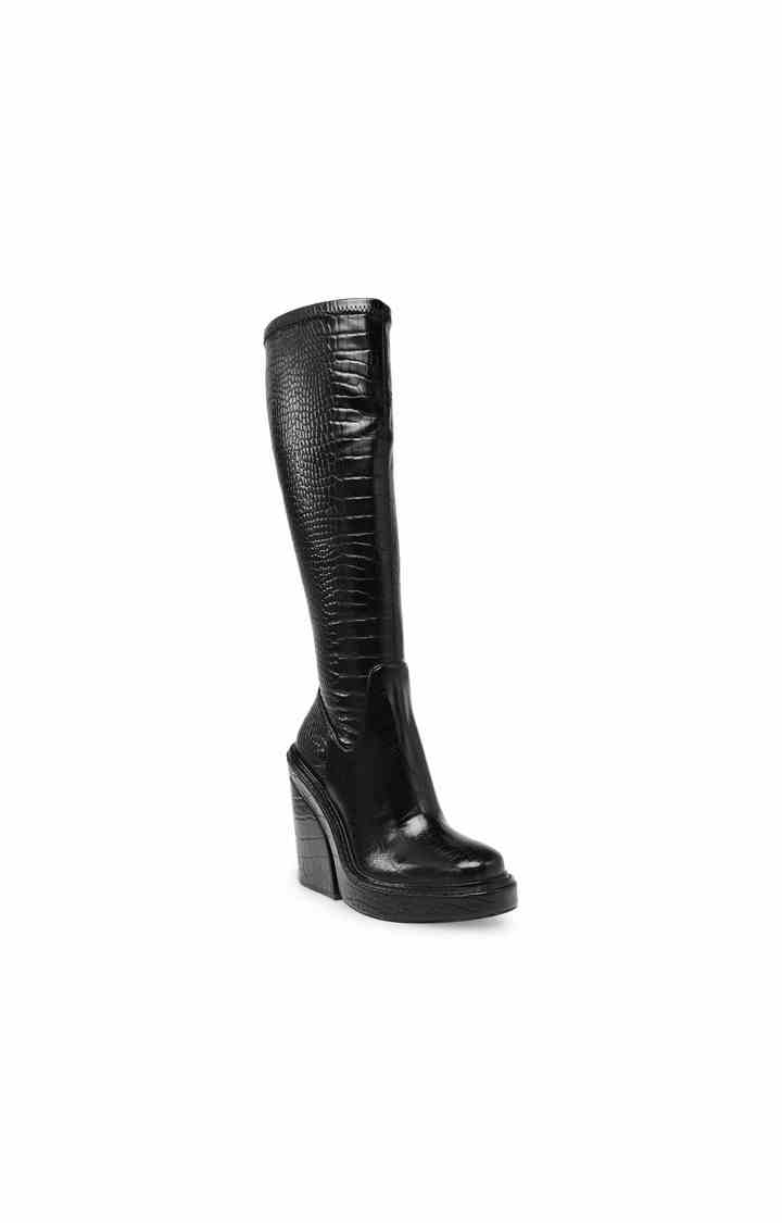 Aligned Black Boots