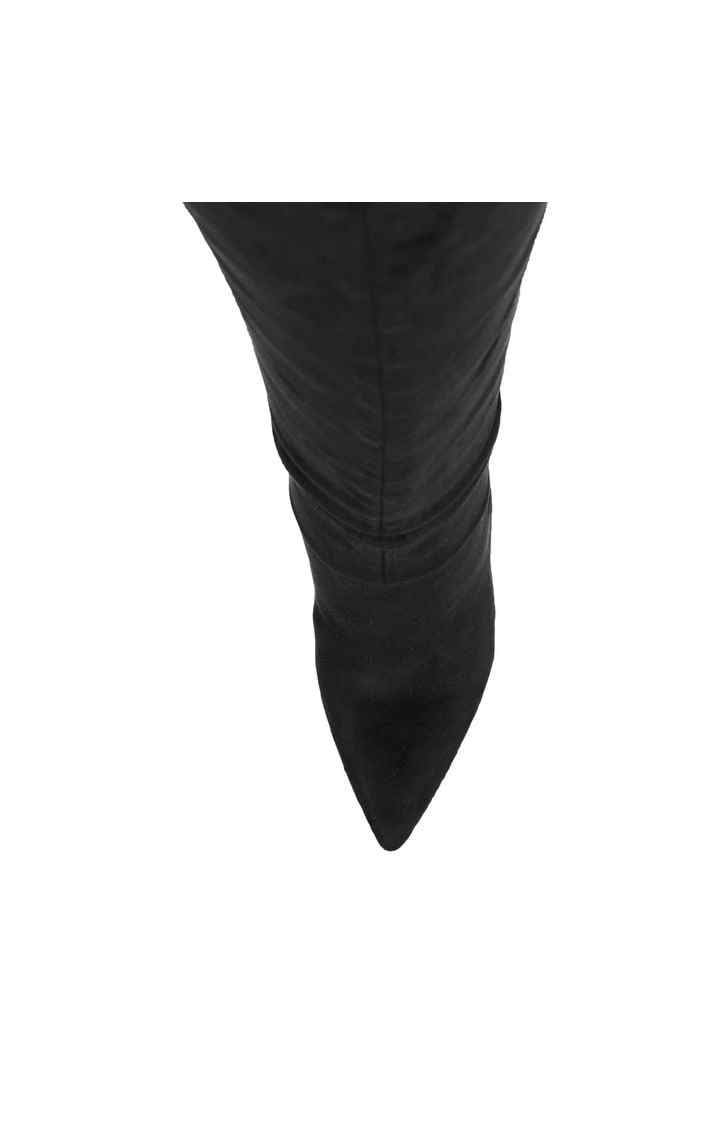 Darian Black Boots