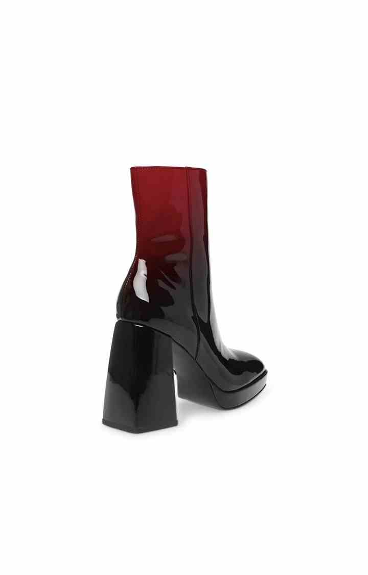 Level Up Red Boots