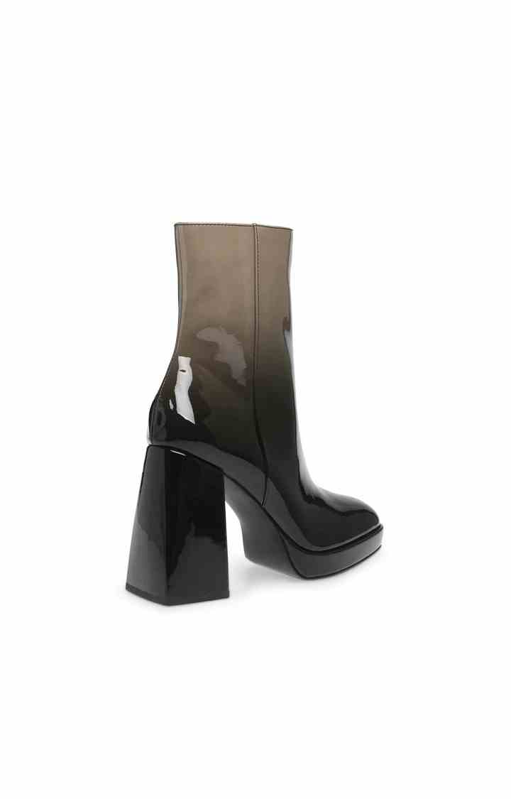 Level Up Grey Boots