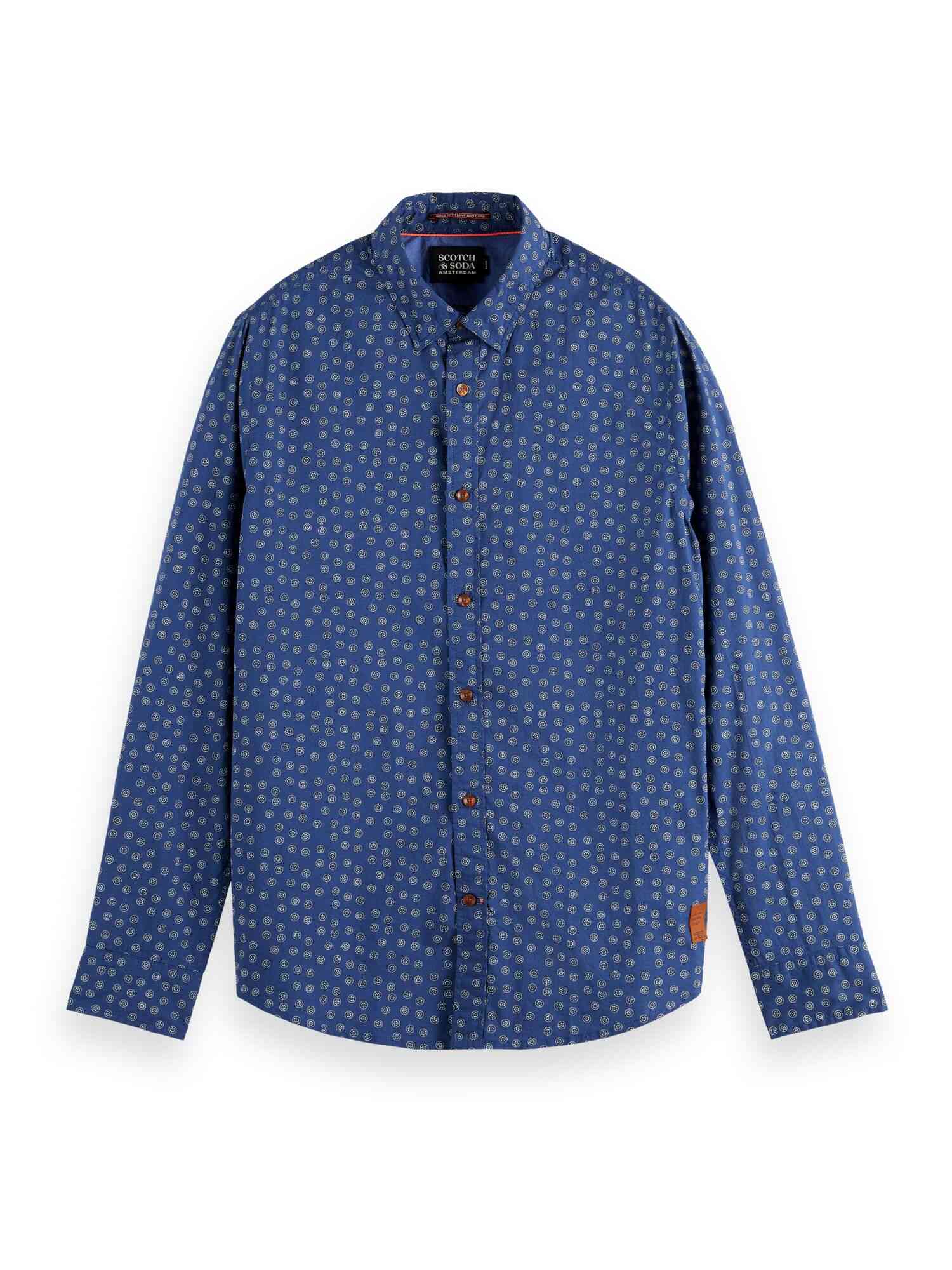 https://cdn.fynd.com/v2/falling-surf-7c8bb8/fyprod/wrkr/products/pictures/item/free/original/000000410339124003/fVJ02jIgHj-169051218_3.jpg