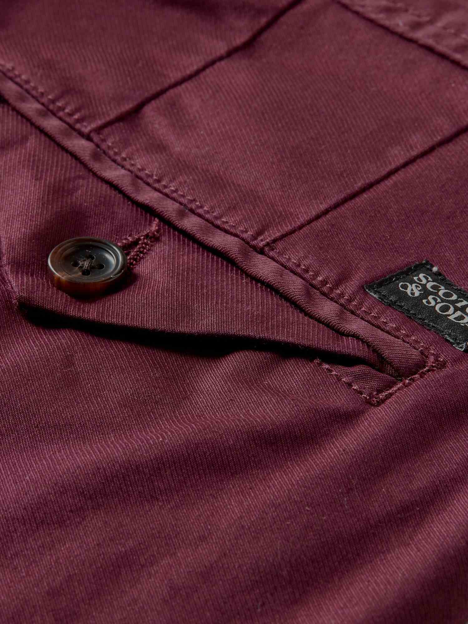ESSENTIALS STUART- Organic cotton stretch twill chino