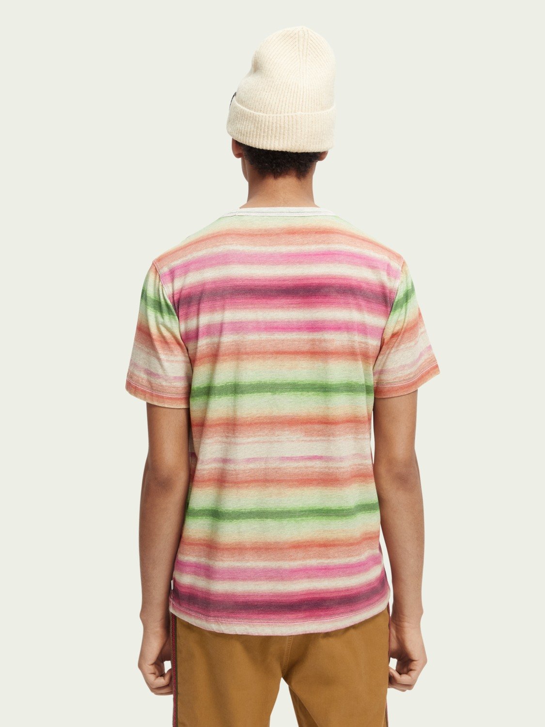 https://cdn.fynd.com/v2/falling-surf-7c8bb8/fyprod/wrkr/products/pictures/item/free/original/000000410339507001/PwH_wueqVv-410339507001_2.jpg
