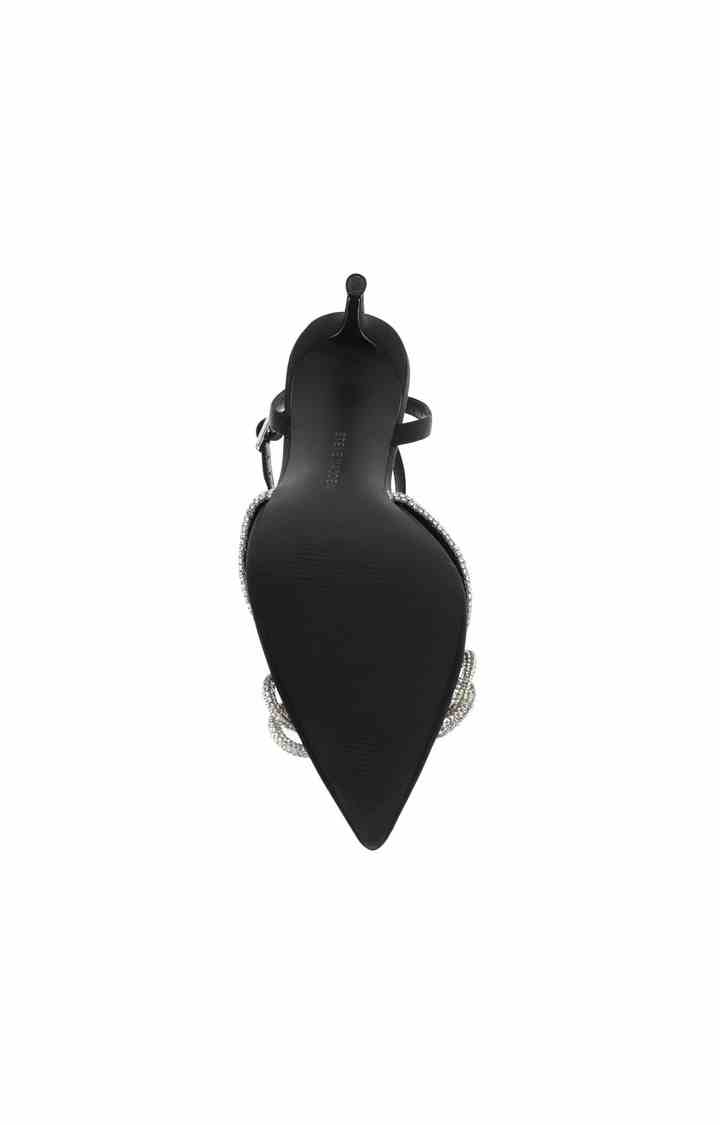 Leiaa Black Pumps