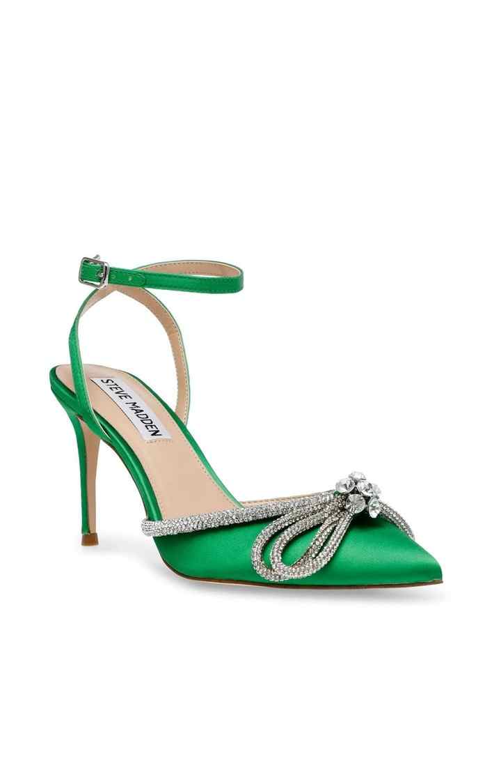 Leiaa Green Pumps