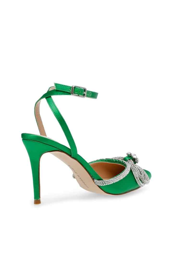 Leiaa Green Pumps