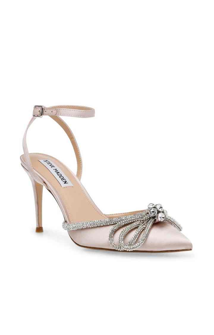 Leiaa Natural Pumps