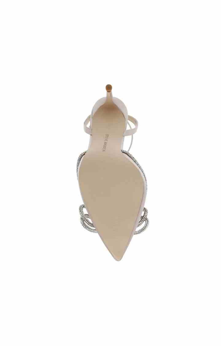 Leiaa Natural Pumps