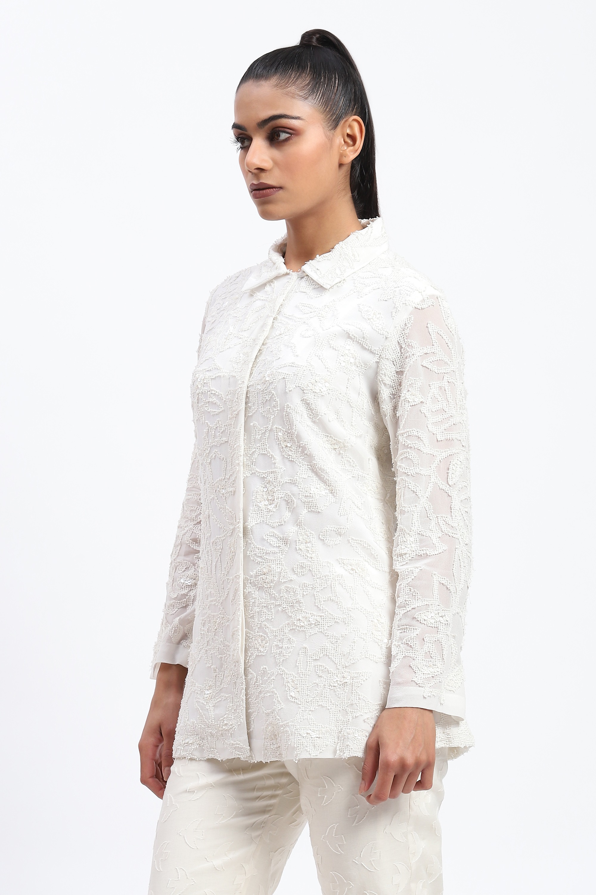 専用⭐︎anuke Cutwork Lace Shirts ホワイト ànuke - Cutwork Lace Shirts / カットワーク レースシャツ