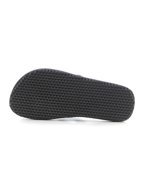 https://cdn.fynd.com/v2/falling-surf-7c8bb8/fyprod/wrkr/products/pictures/item/free/original/000000410353182002/850Jqvosqet-IQ7395-_3.jpg
