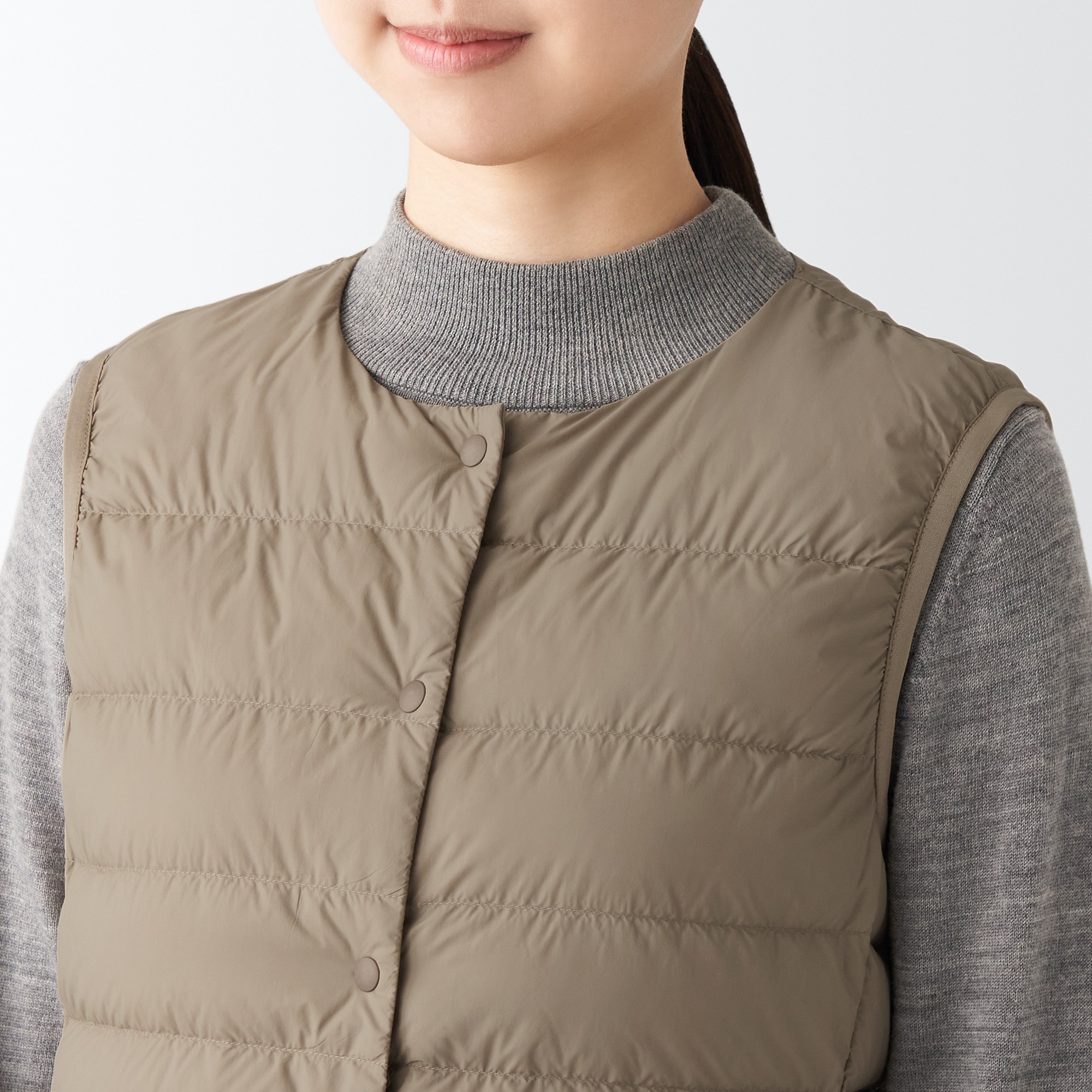 No collar down vest shop