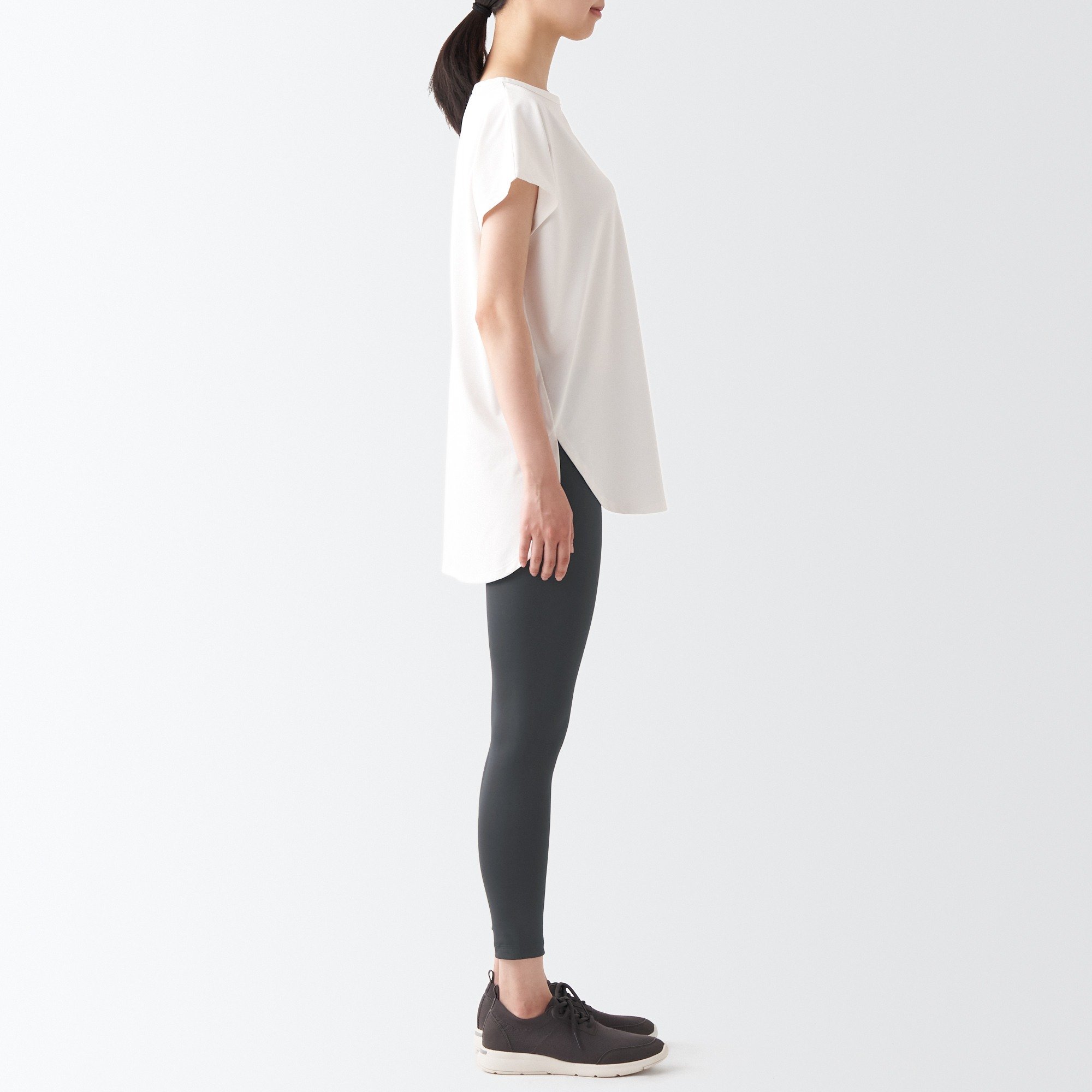 Sweat absorbent quick drying leggings