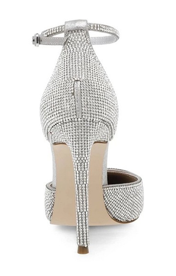 Valid-R Silver Pumps