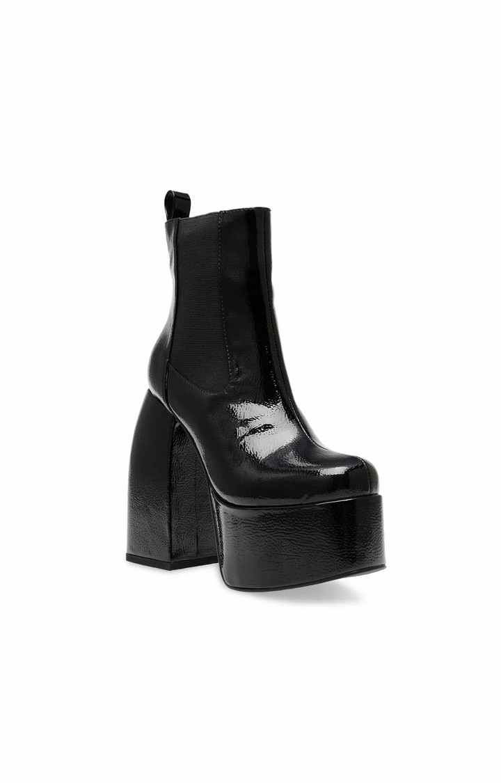 Artesian Black Boots