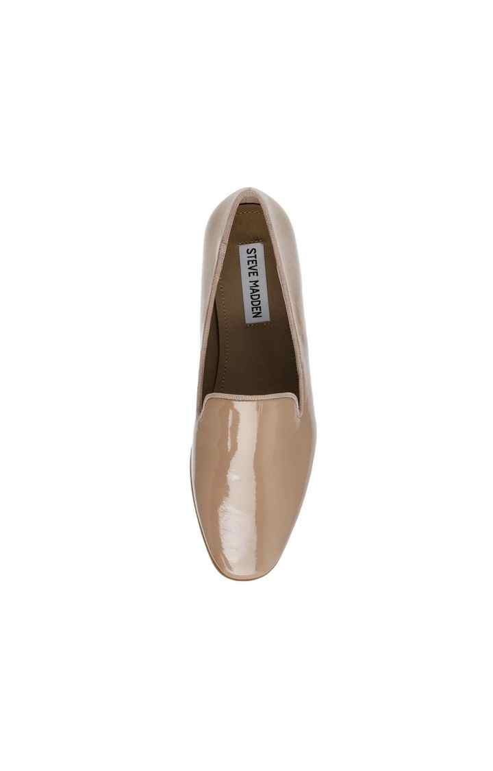 Corral Natural Closed Flats & Ballerinas