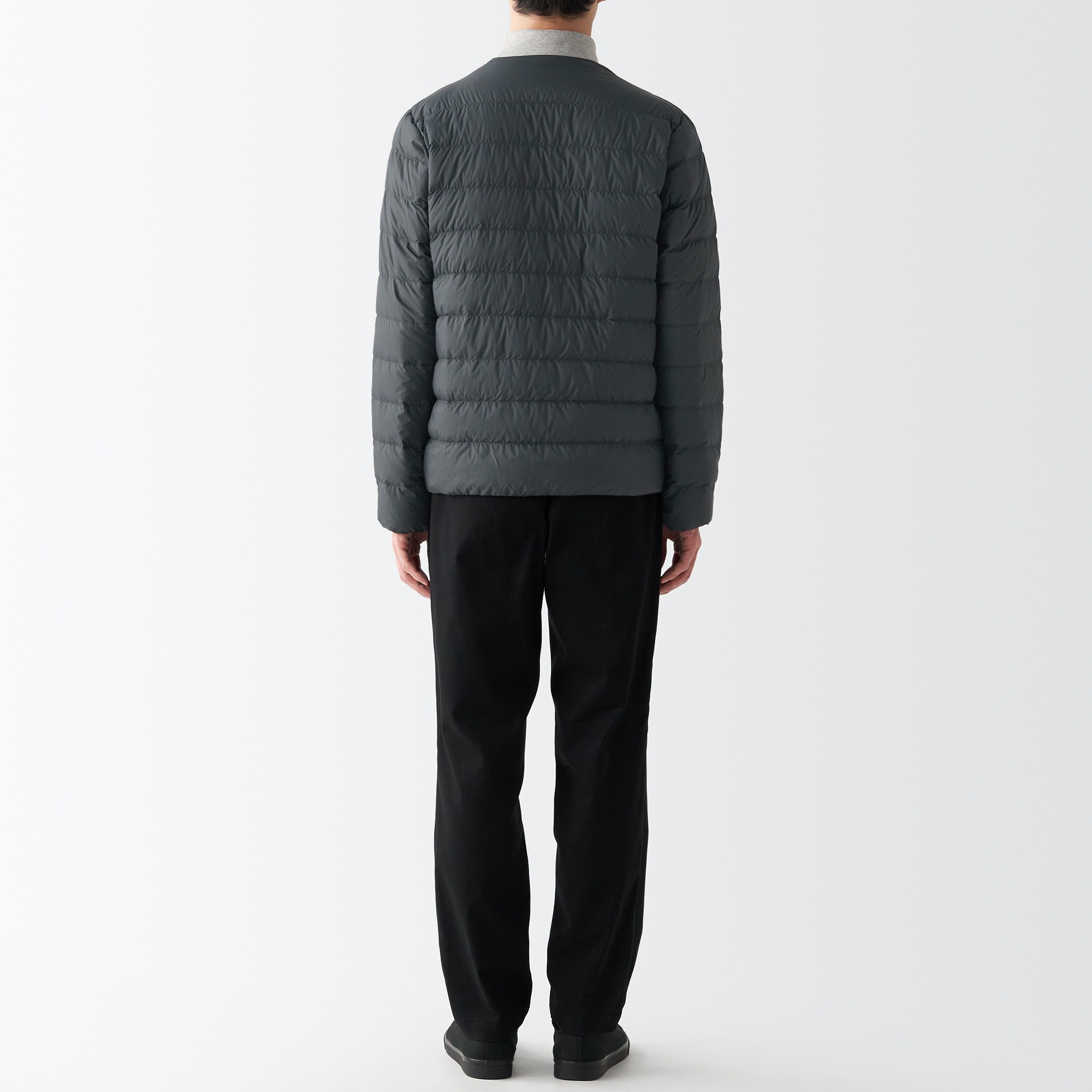 Nylon Light weight pocketable Collarless down jacket