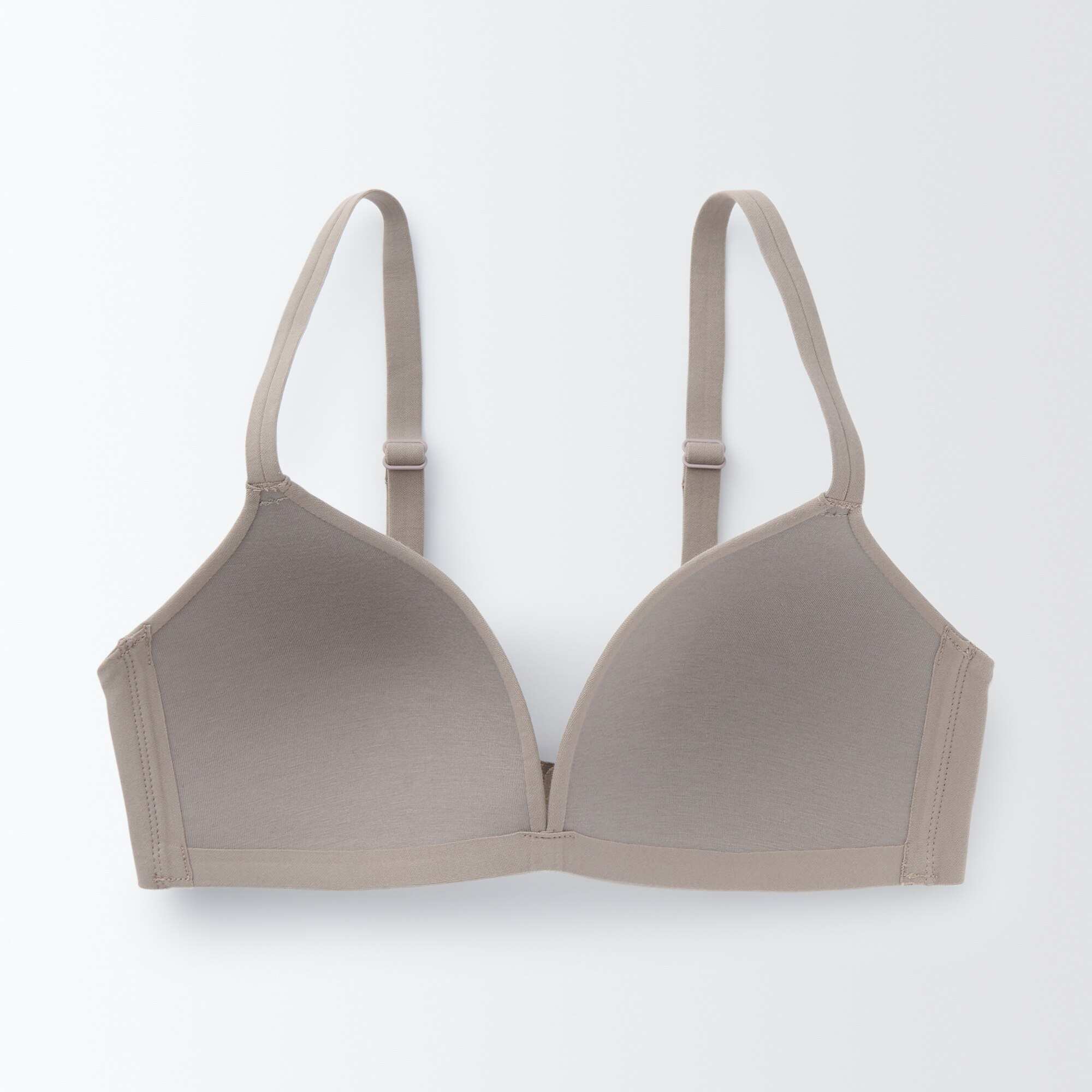 Molded brassiere