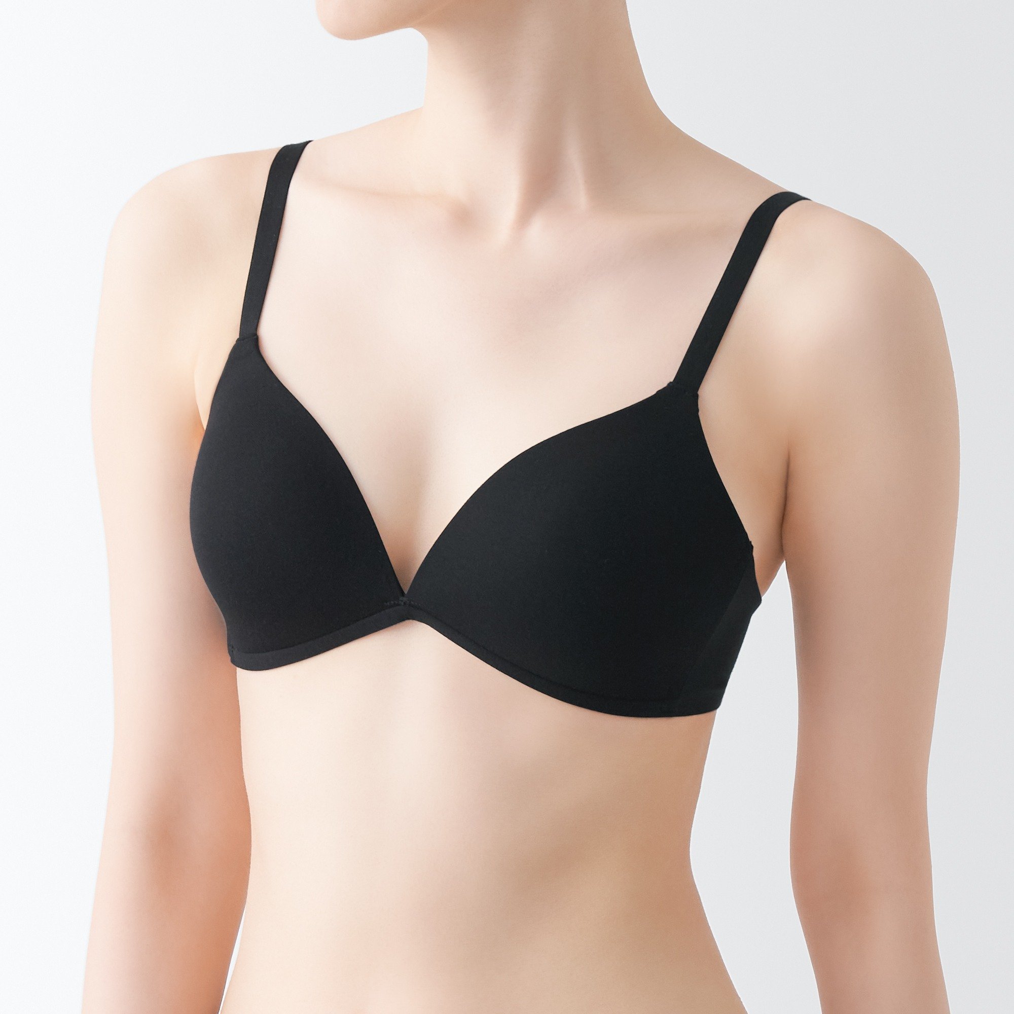 Molded brassiere