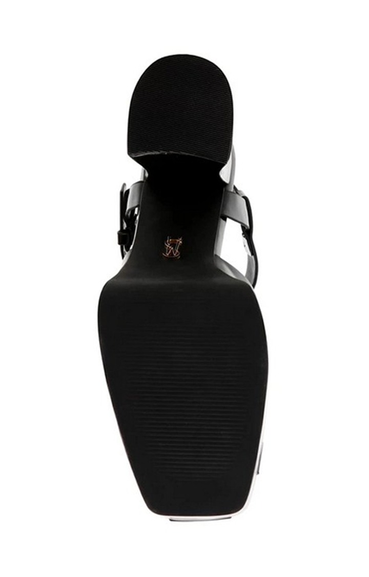 Vocanic Black Heel Sandals