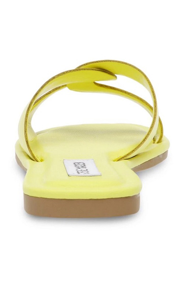 Precisely Yellow Flats