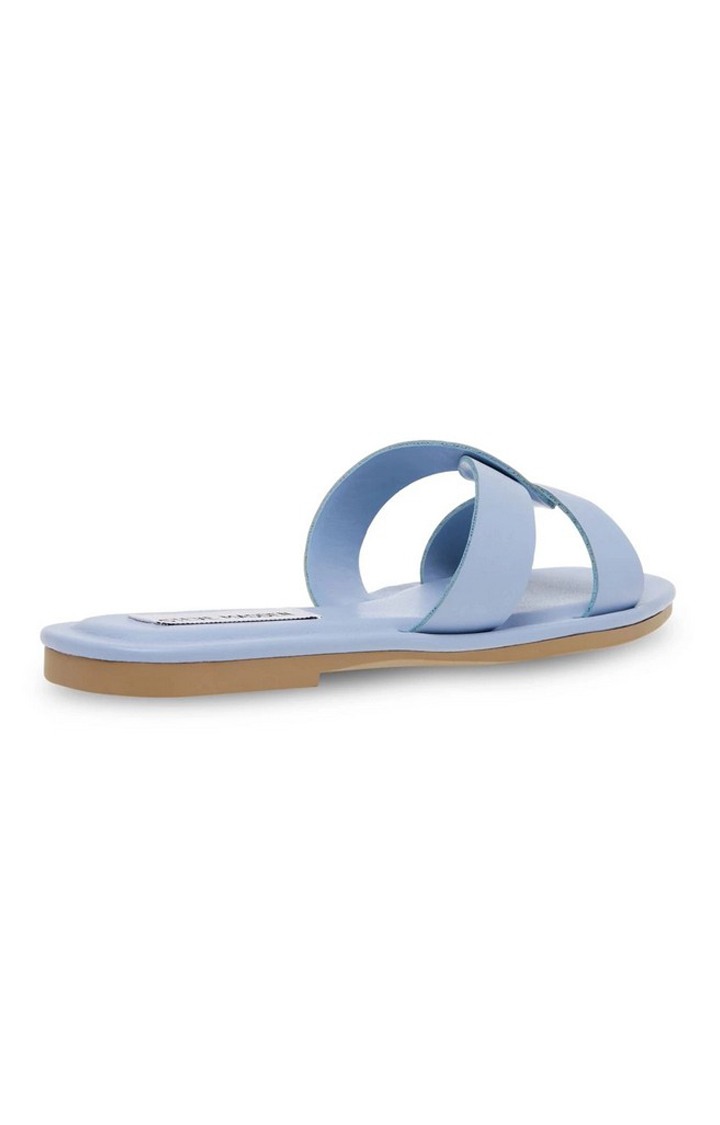 Precisely Blue Flats