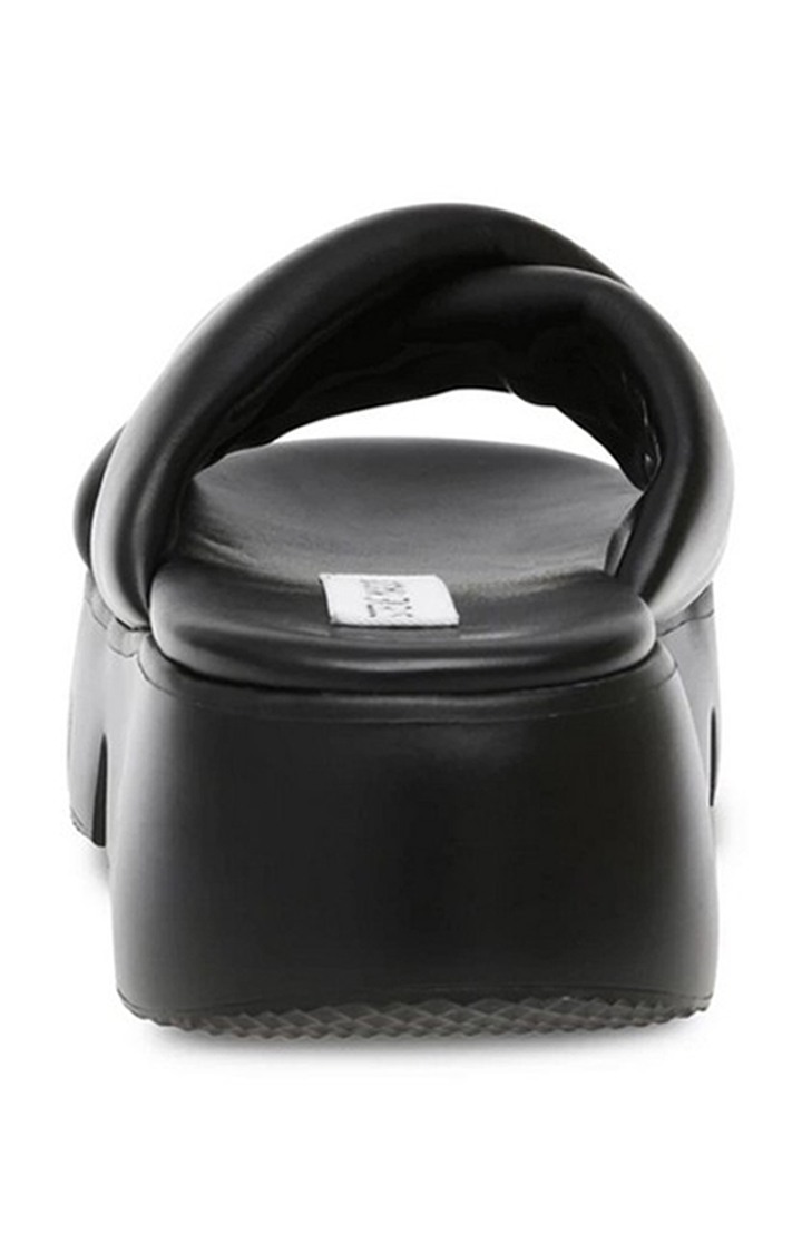 Broadcast Black Flats