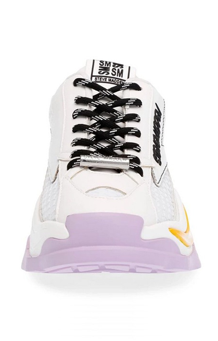 Zoomz White Sneakers