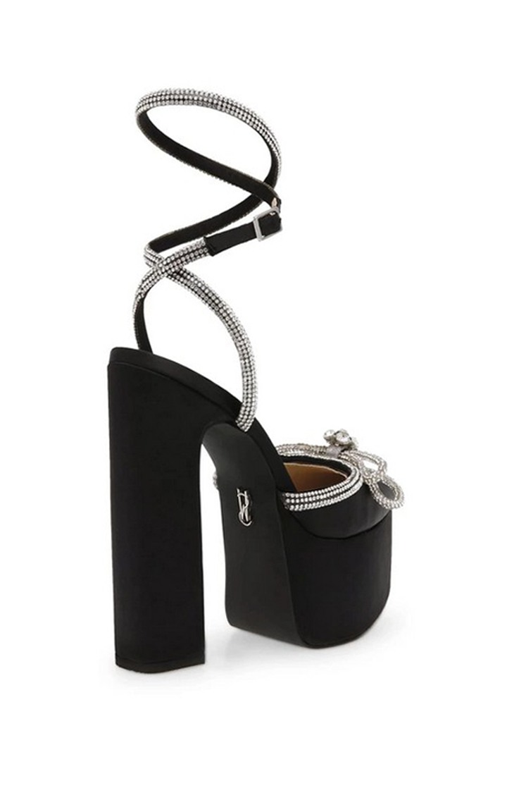 Bellisima Black Pumps