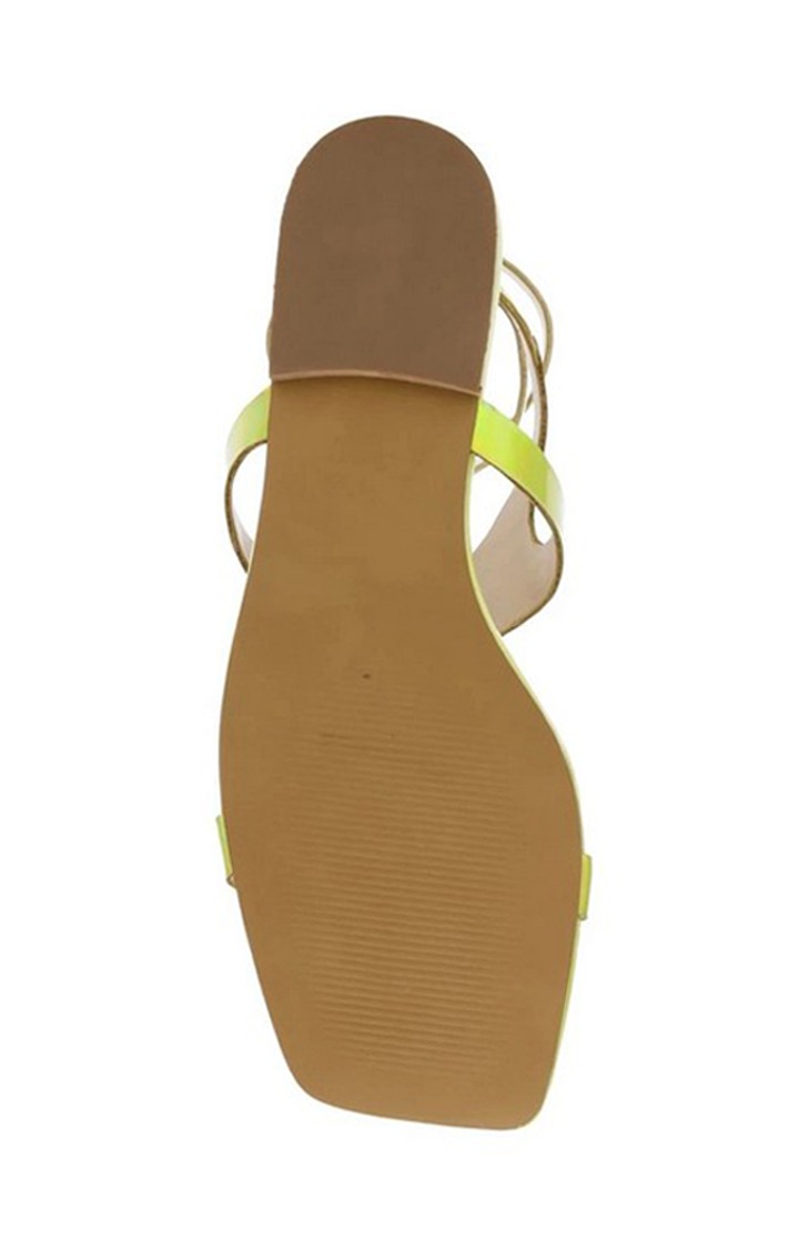 Tappy Yellow Flats