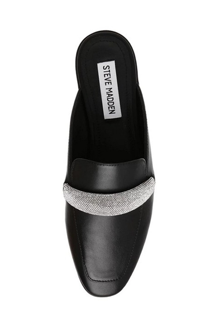 Clarine Black Closed Flats & Ballerinas