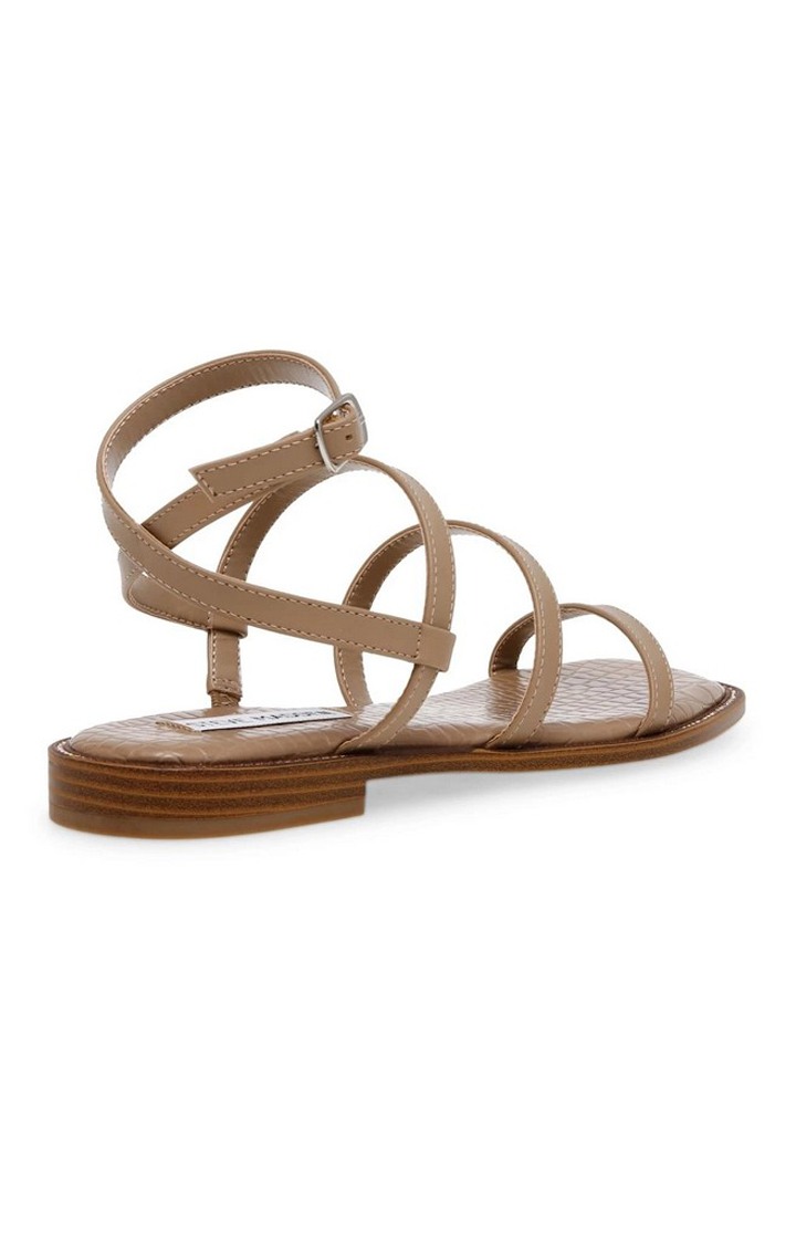 Superbly Natural Flats