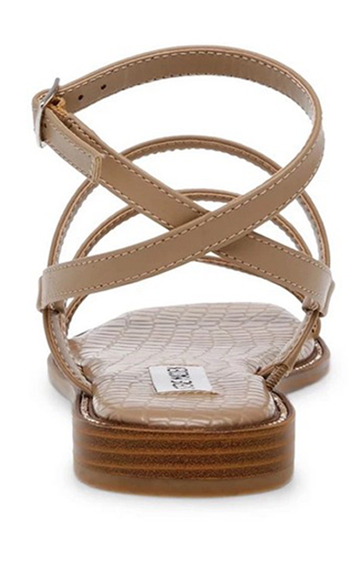 Superbly Natural Flats