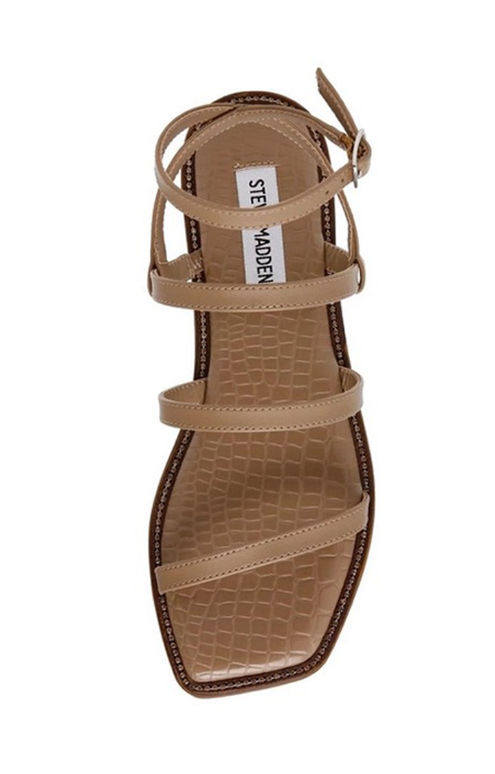 Superbly Natural Flats