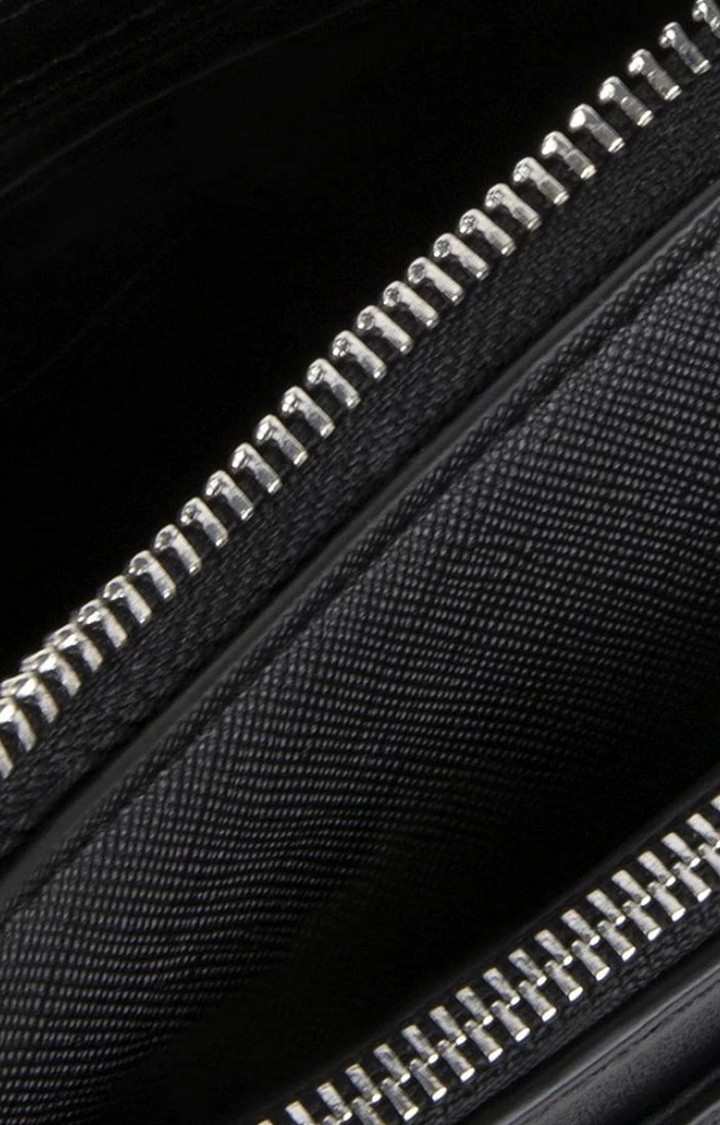 Baero Black Handbags