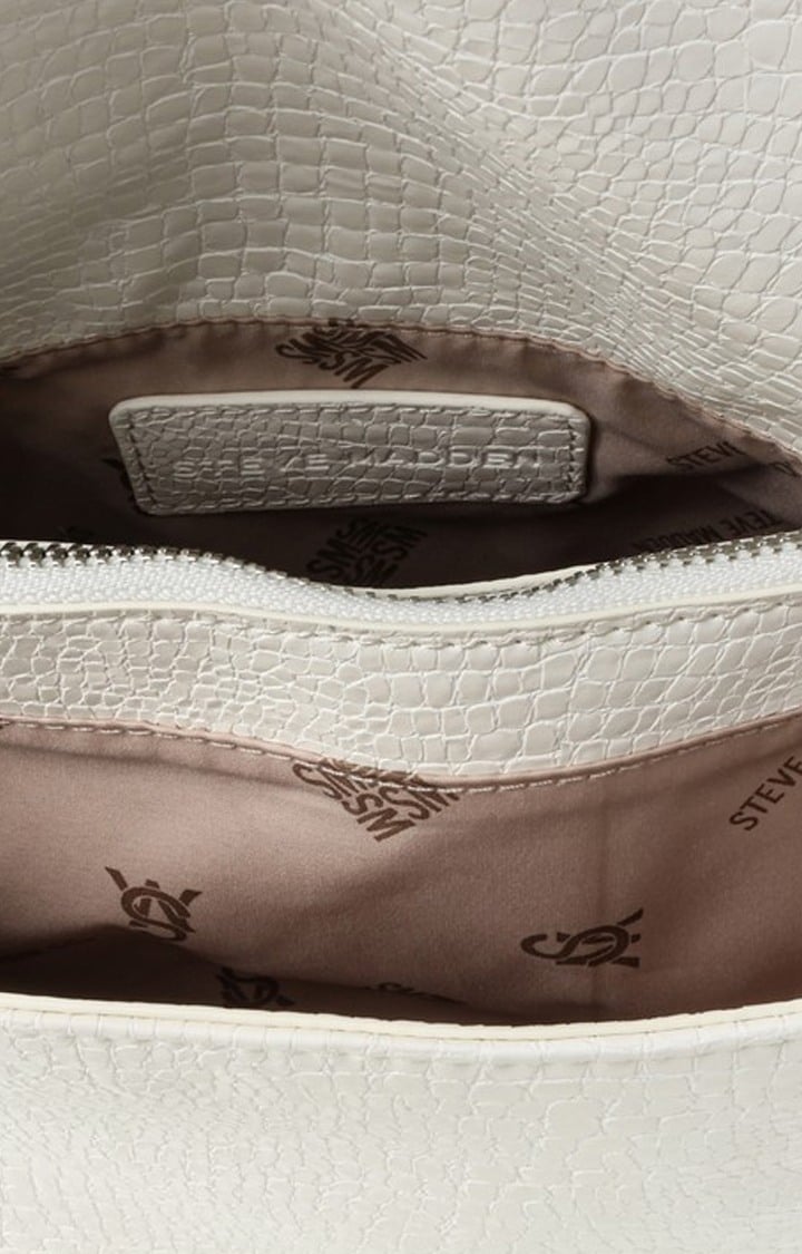 Braydenc White Handbags