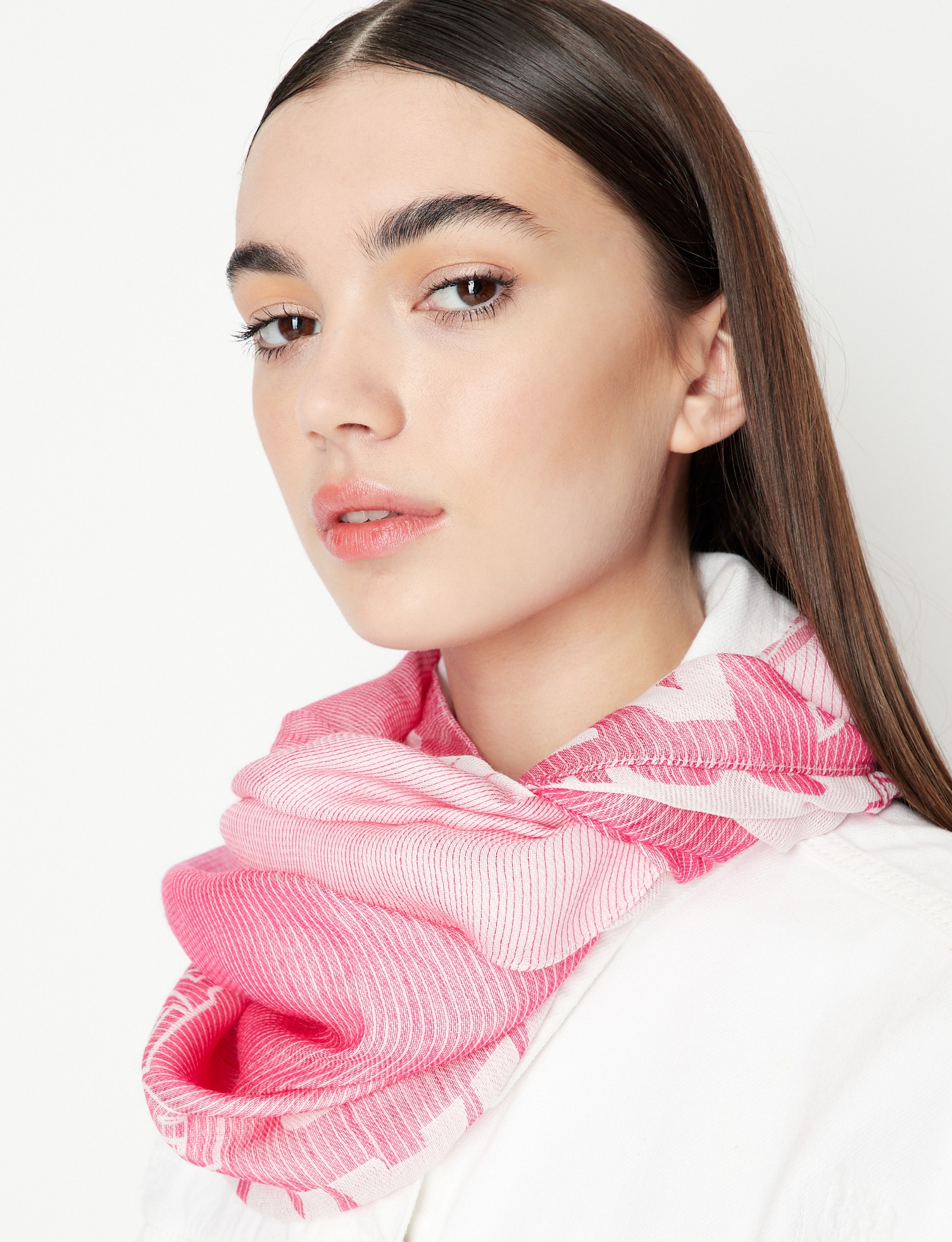 Armani deals scarf price
