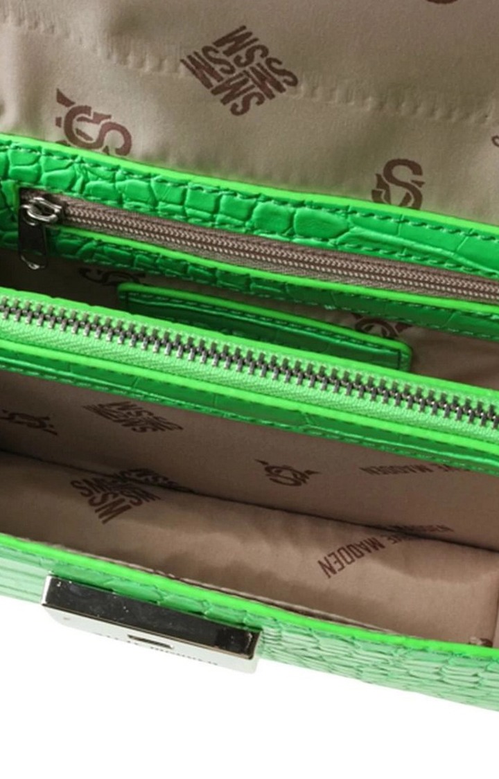 Bbet-C Green Handbags