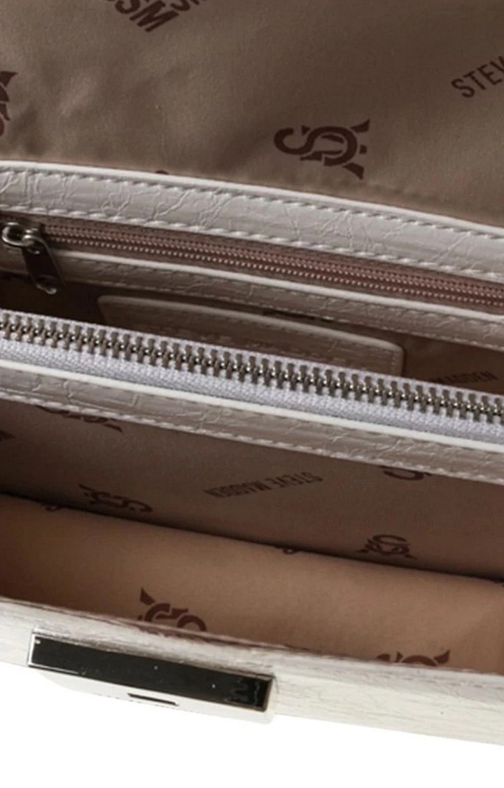 Bbet-P White Handbags
