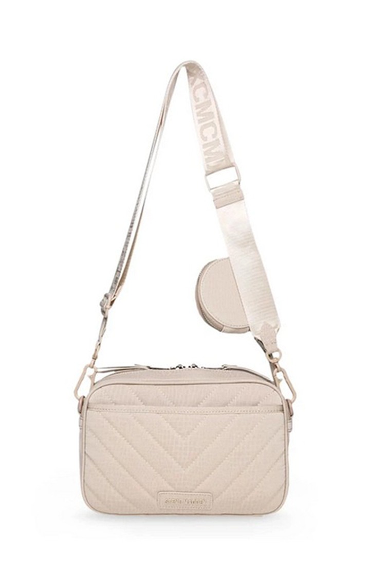 Bziria-C White Handbags