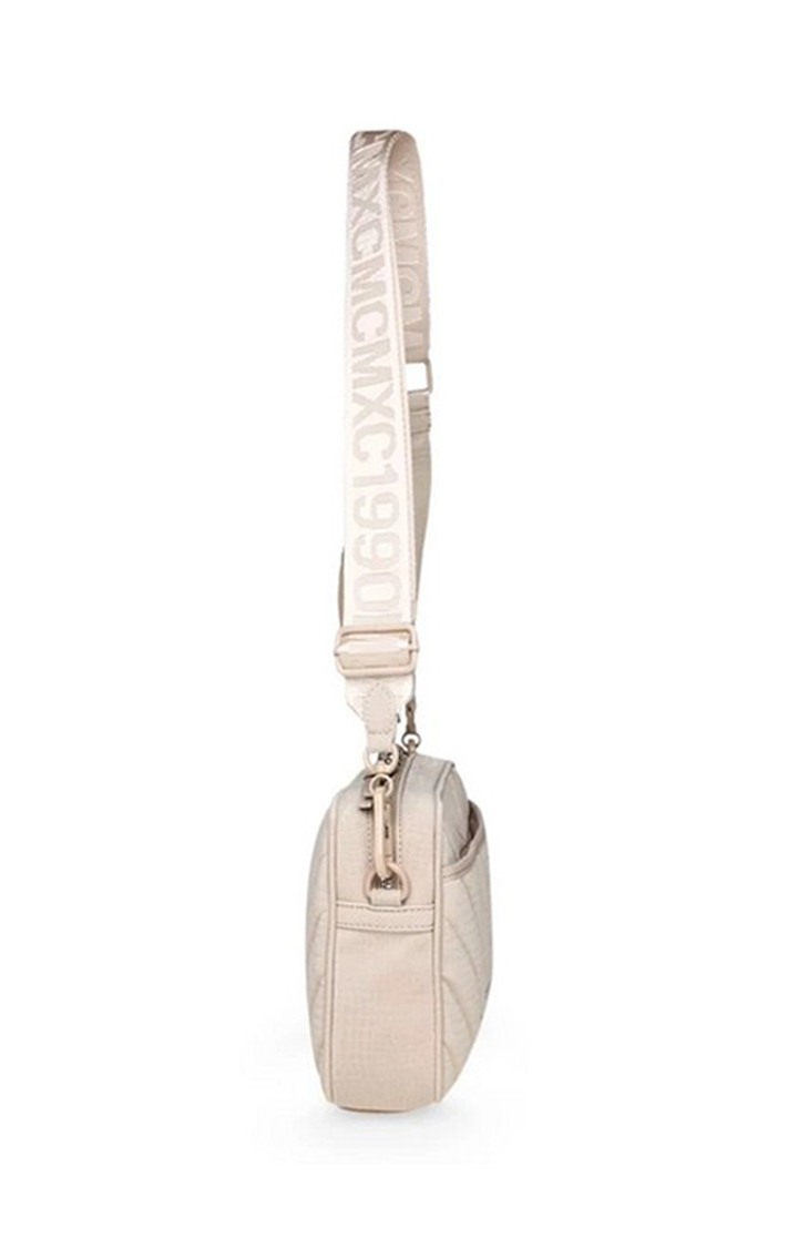 Bziria-C White Handbags
