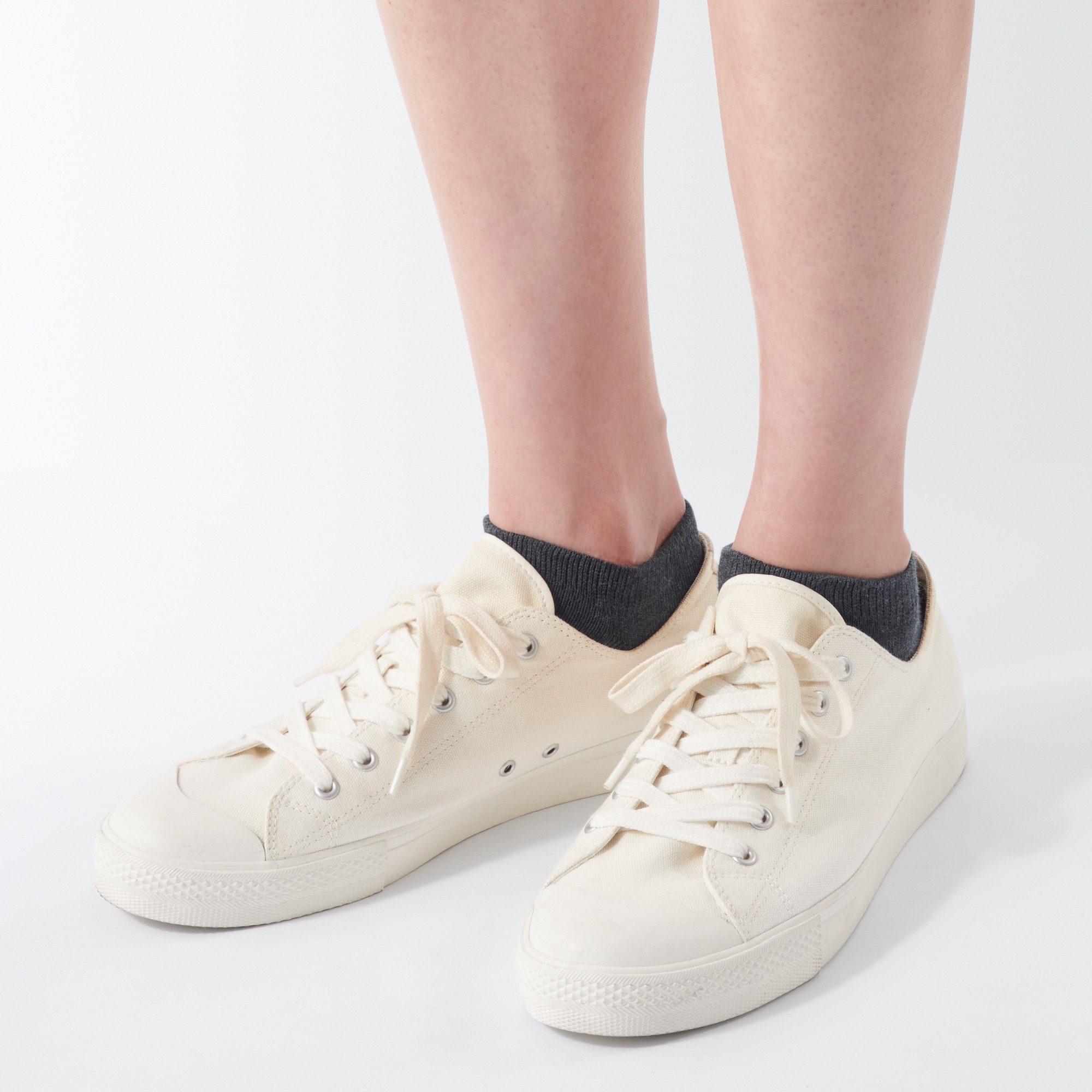 Right Angle Tabi-style sneaker socks
