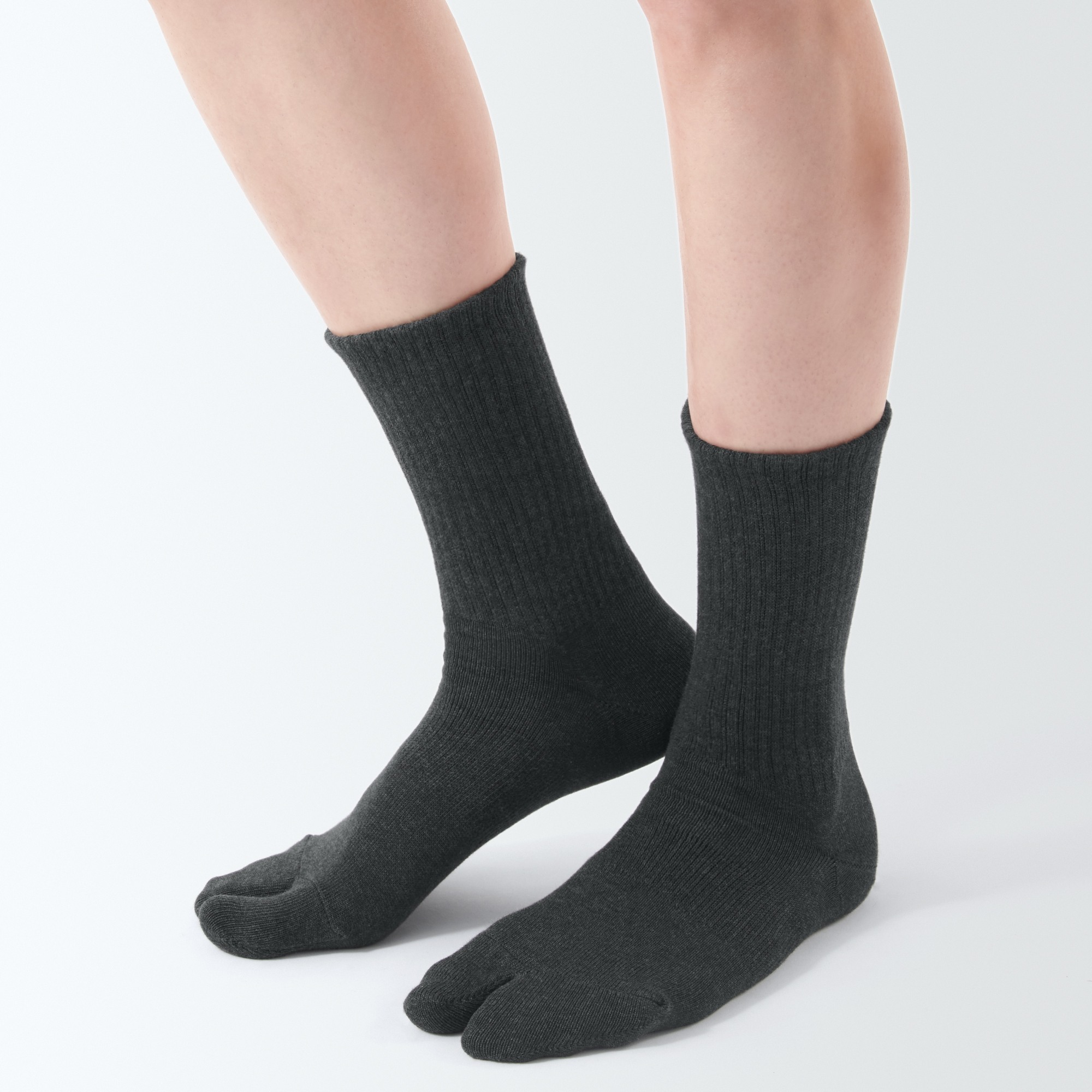 Right Angle Tabi Style Socks