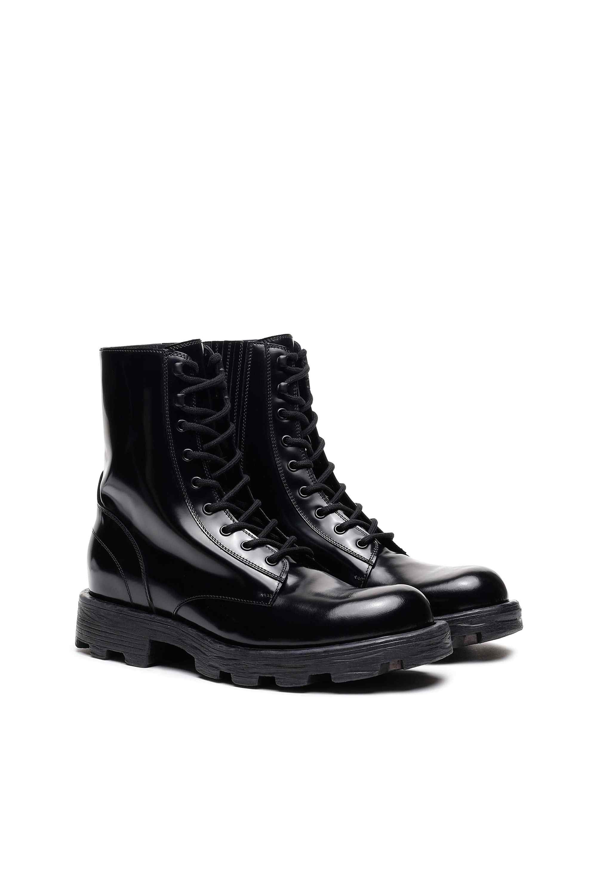 Black D-Hammer-Combat boots in glossed leather