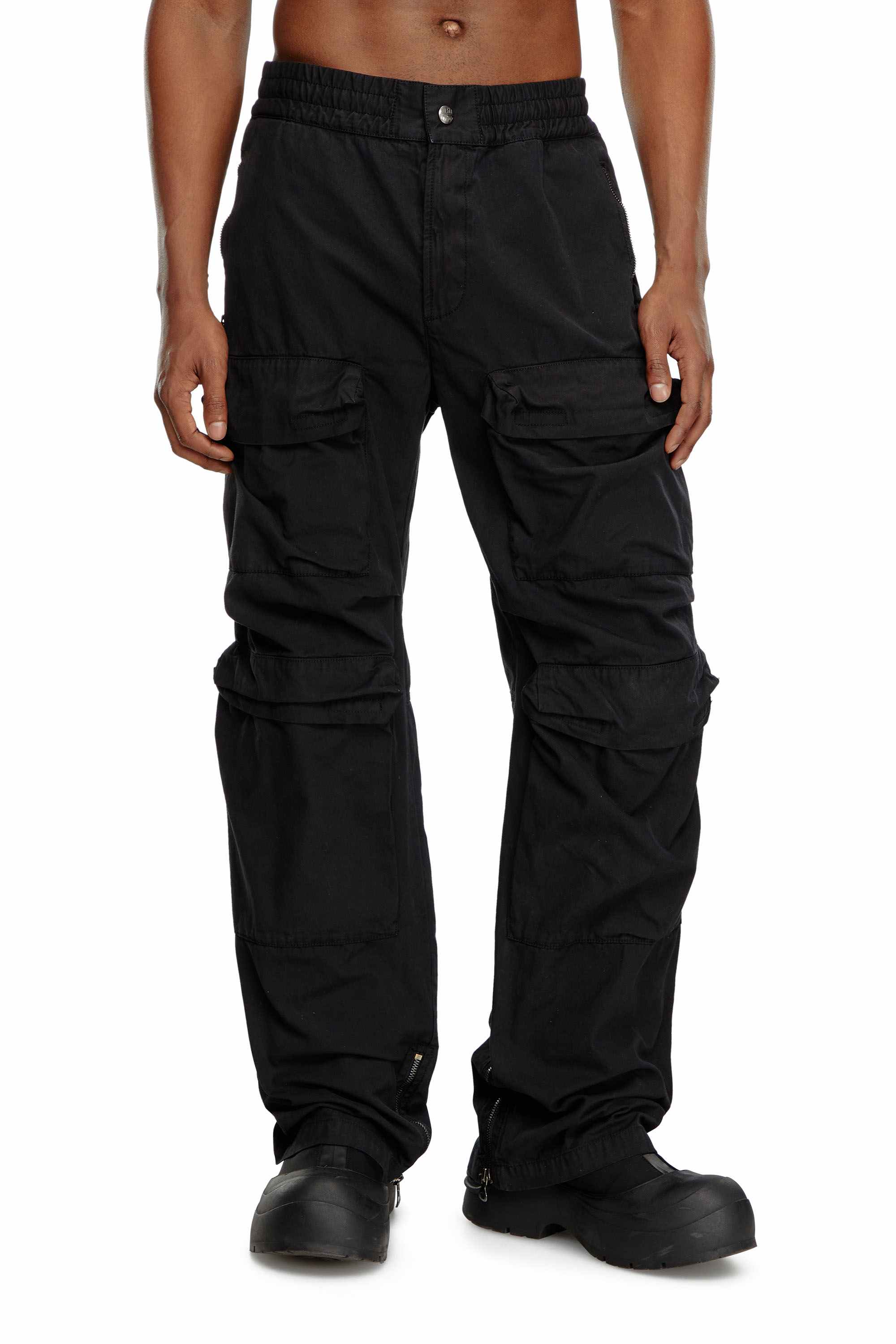 Black Cargo pants in garment-dyed twill