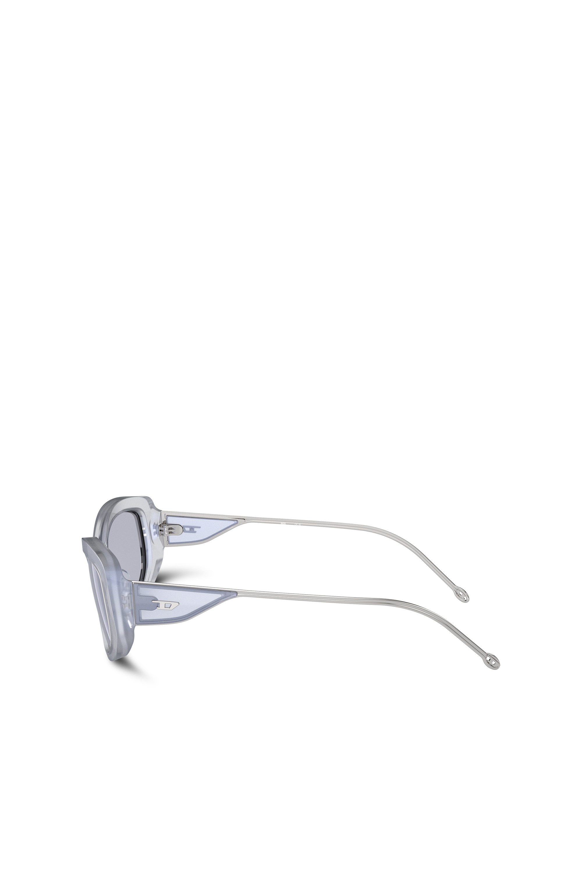 Pink Cat-eye style sunglasses